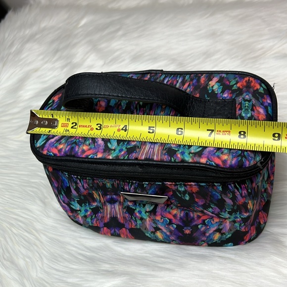 Nicole Miller New York Multi Color Train Case Cosmetic Case Beauty Bag Organizer - Picture 12 of 14